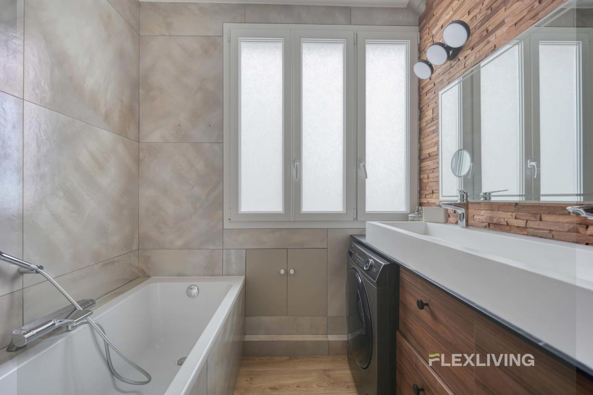 Flexliving - Bedroom - Vincent Auriol Ferienhaus
