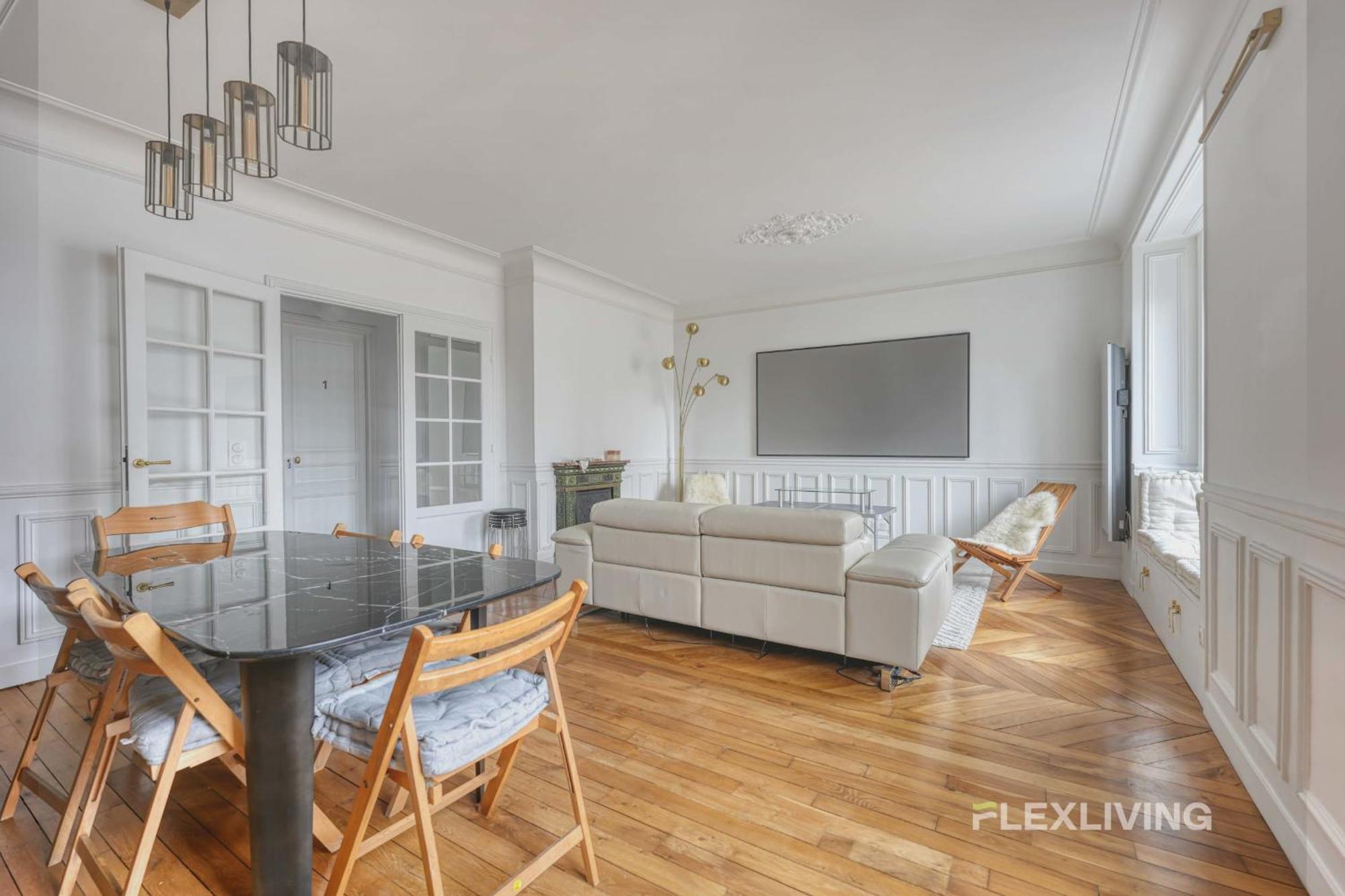 Flexliving - Bedroom - Vincent Auriol Ferienhaus